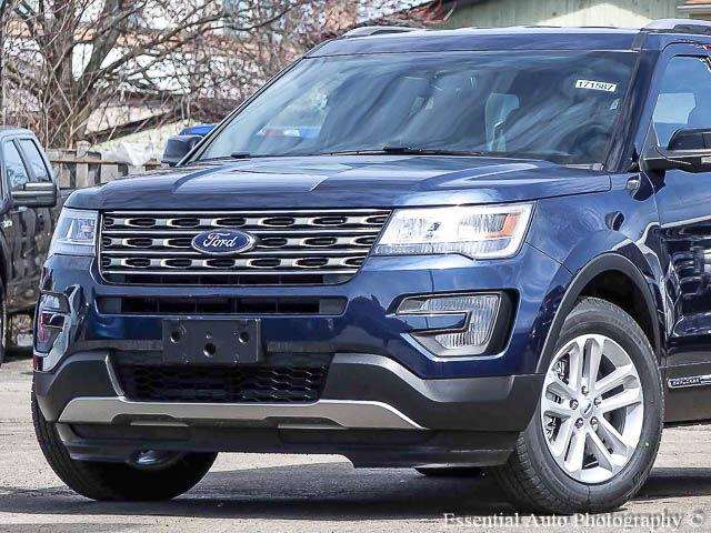 Ford Explorer 2017 photo 1